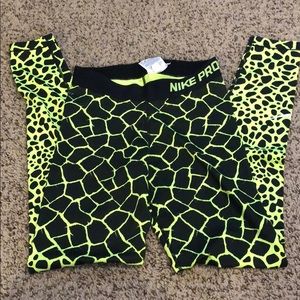 Women’s small Nike leggings